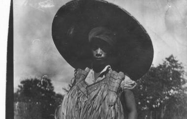 Rain coat and hat (MNCH Image 12-1493)