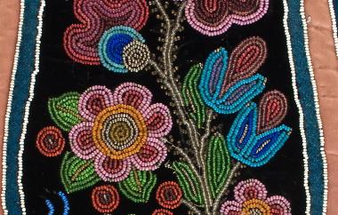 Beaded Wall Pocket detail