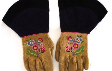 Embroidered Gauntlets